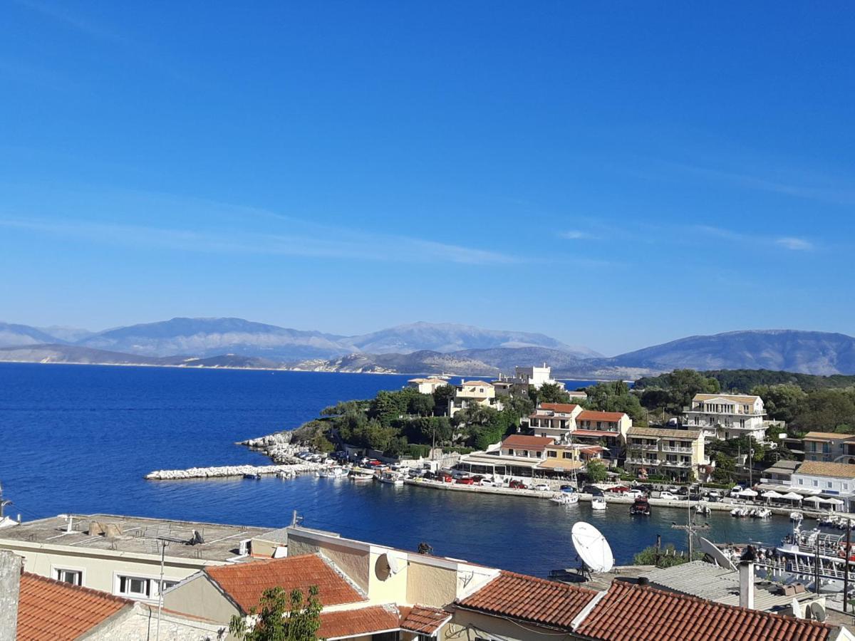 Solaris Methea- Luxury Central Villa By The Castle Kassiopi Exterior foto